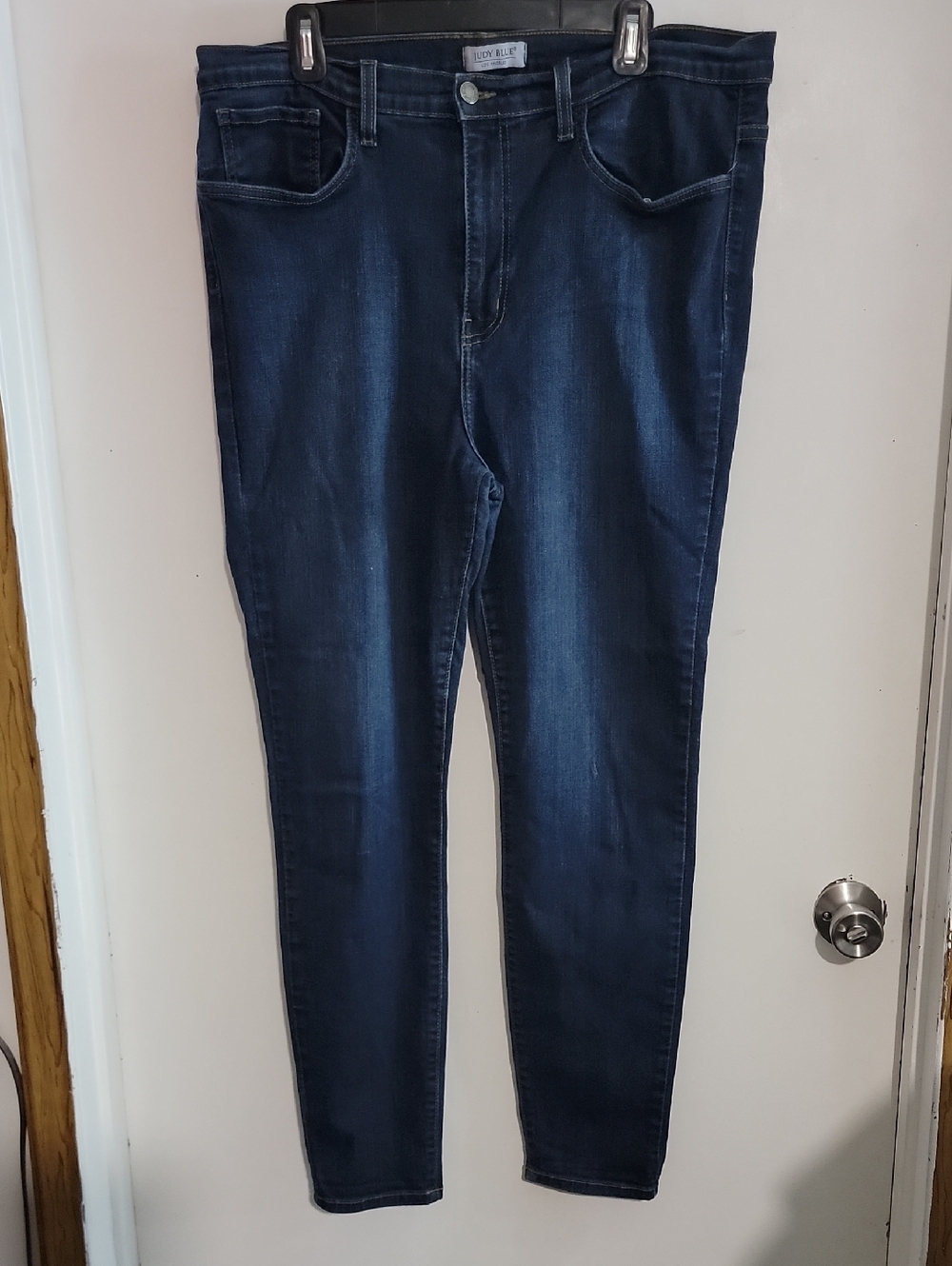 Judy Blue Dark Wash Skinny Jeans 3XL